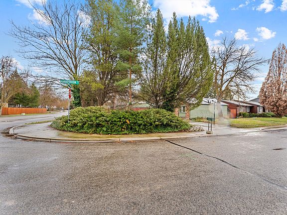 4th image of 5057 W Harbourview Dr