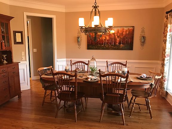 Large Dining room