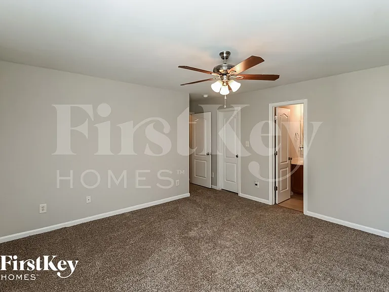 4310 Cochran Farm Ln — Photo 10
