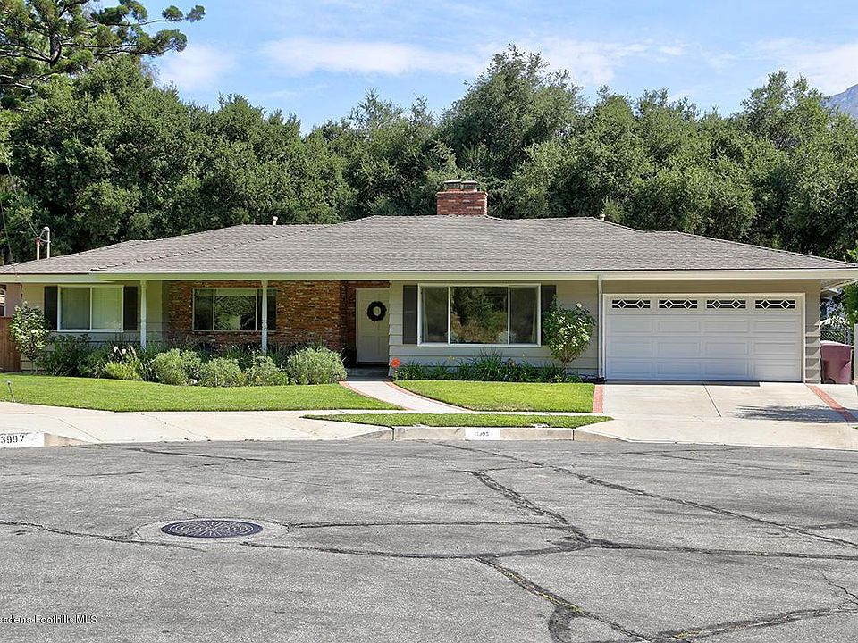 1st image of 3995 El Lado Dr