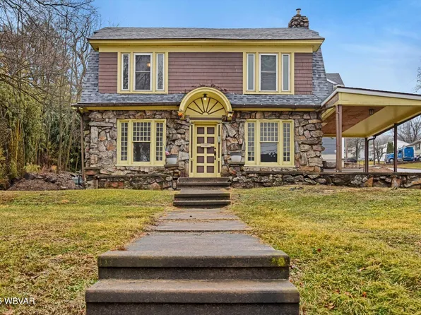 2359 Riverside Dr S, Williamsport, PA 17702