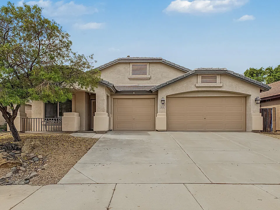 5426 N Rattler Way