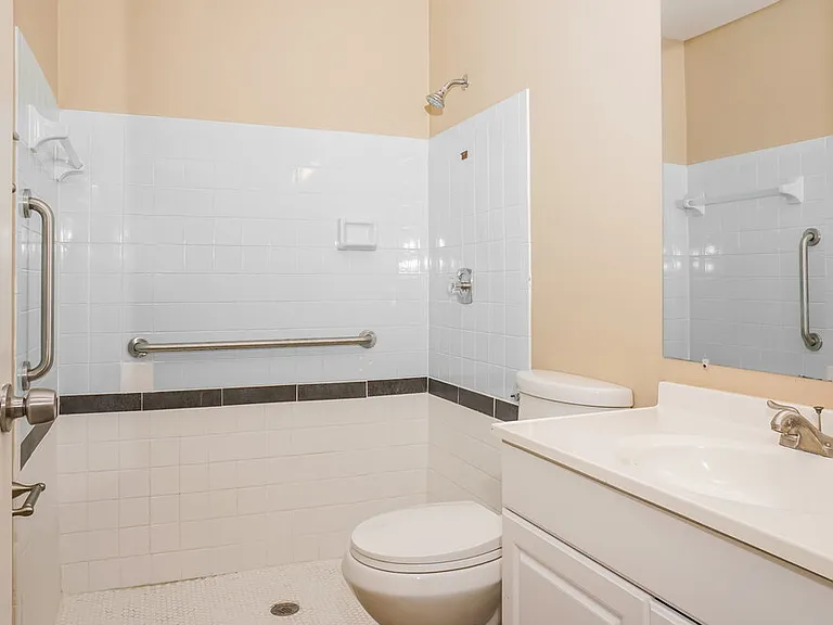 4785 Payne St — Photo 14