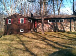 91 Moraine Rd, Morris Plains, NJ 07950