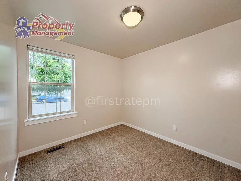 12036 W Ardyce St — Photo 18