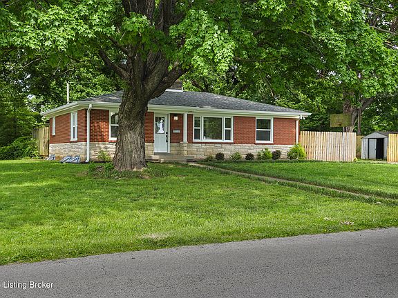 3rd image of 3303 Wellingmoor Ave
