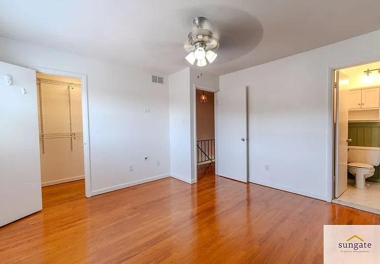 945 Stormont Cir — Photo 17