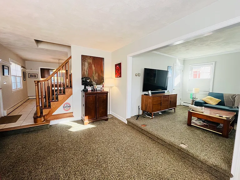 91 Galileo Ave — Photo 4