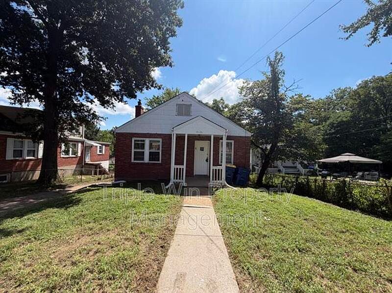 1st image of 8126 Albin Ave