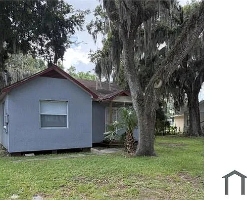 2 bed, 906 sqft, $1,600 — Photo 1