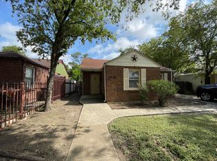 2504 Mission St, Fort Worth, TX 76109