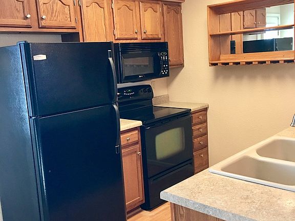 5th image of 5106-5108 W Louisville Ct
