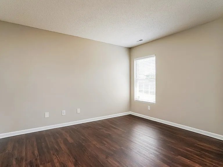 1101 Tellis Dr — Photo 13