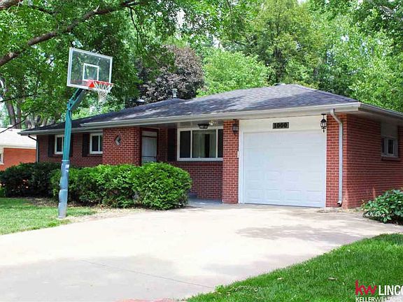4th image of 1000 Sycamore Dr