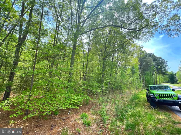5004 Consent Dr, Port Republic, MD 20676