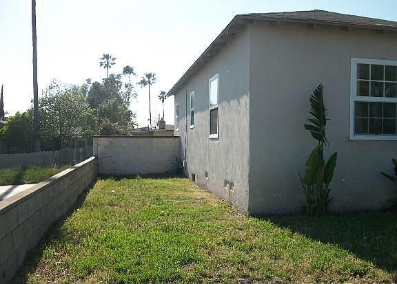 3rd image of 8196 Juniper Ave