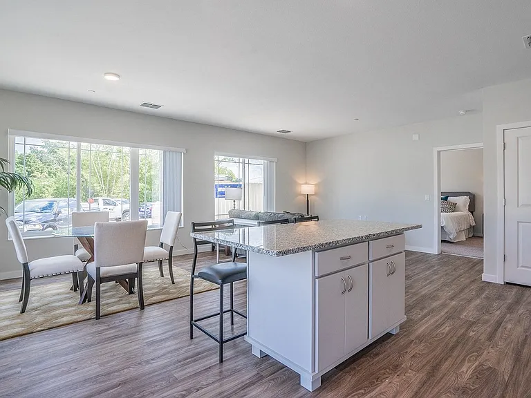 The Reef at Riviera 62+ Apartments — Photo 39