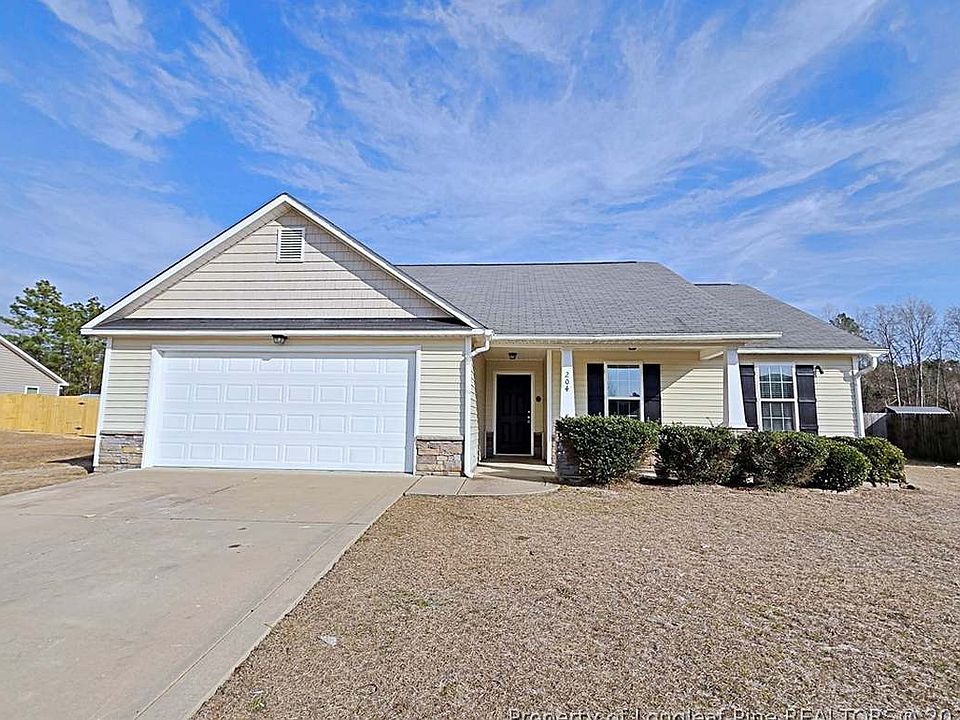 1st image of 204 Feathers Ln