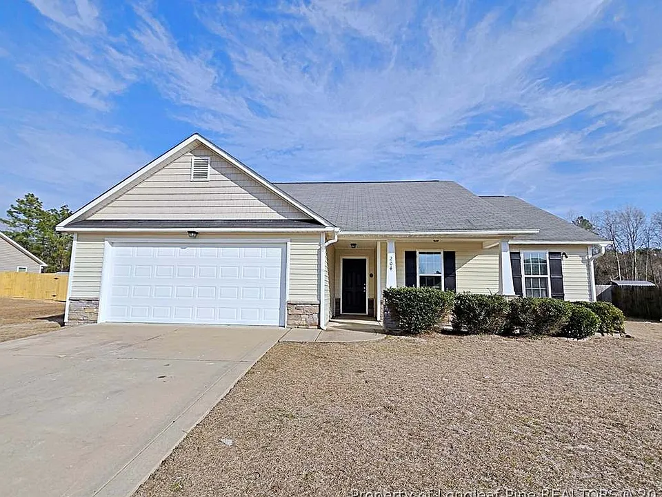 204 Feathers Ln