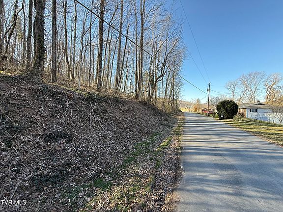 5th image of Lots 1 4 Bishop Hollow Rd