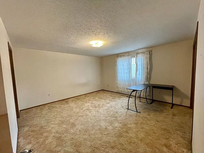 4808 N Franklin Ave — Photo 9
