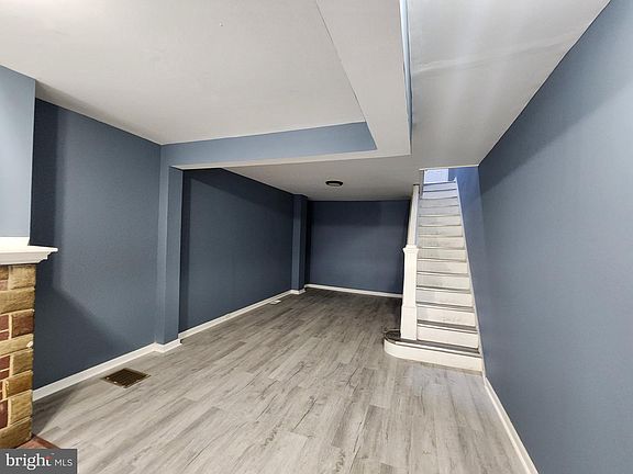 4th image of 2865 W Lafayette Ave