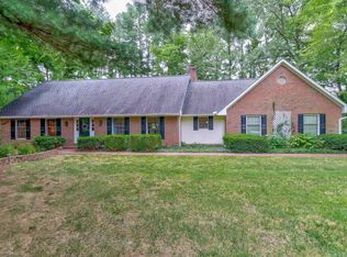 3101 Arrowhead Dr, Evansville, IN 47720