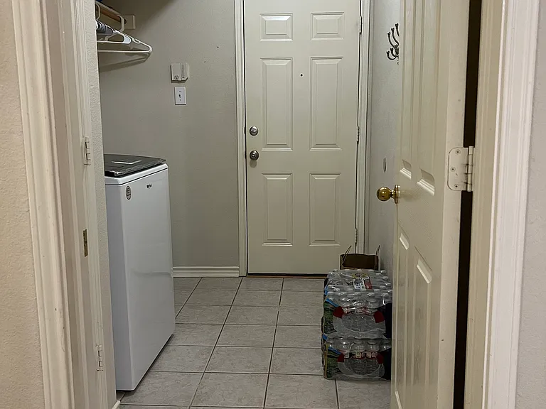 1524 Summerfield Dr — Photo 10