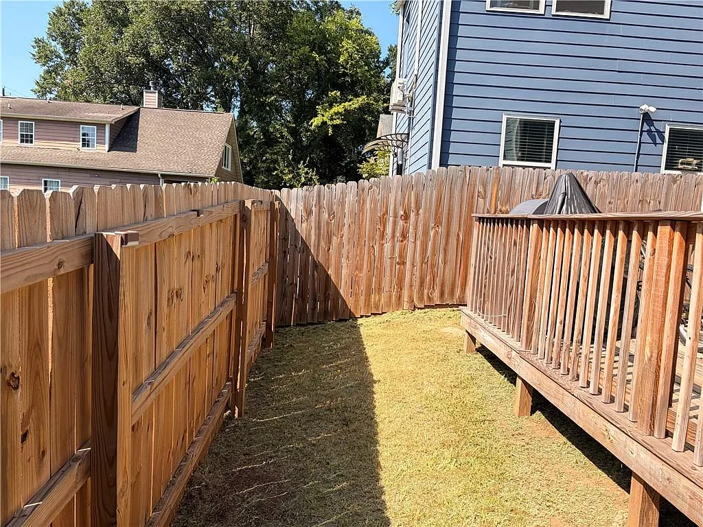 1 bed, 1.5 bath, 640 sqft, $1,625 — Photo 3