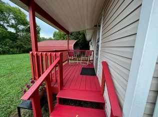 972B Cloud Springs Rd, Rossville, GA 30741