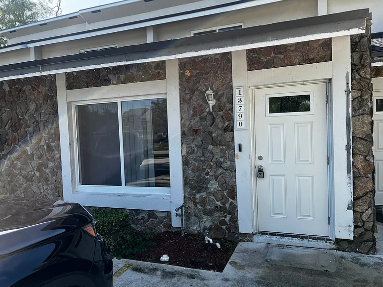 13790 Bottlebrush Ct — Photo 13