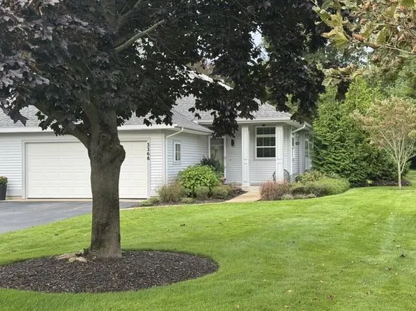 3368 Clearbrook Grn #7, Saugatuck, MI 49453