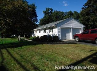 33 Bates Rd, Westfield, MA 01085
