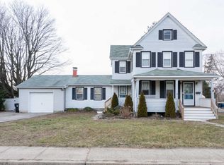204 Church St, Belford, NJ 07718