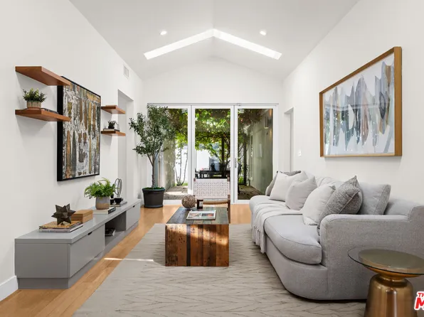 10625 Esther Ave, Los Angeles, CA 90064