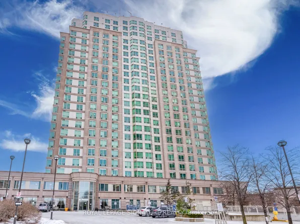 1 Lee Centre Dr #1203, Toronto, ON M1H 3J2