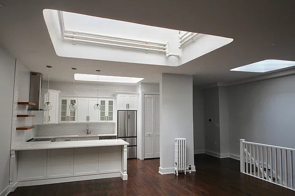 Rented by Waverly Realty Associates | media 54