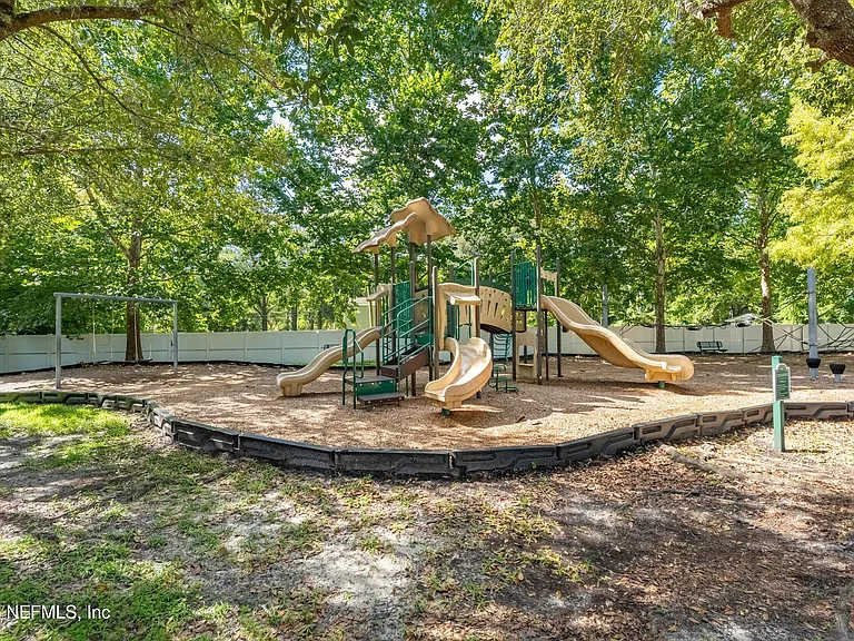 6063 Maggies Cir #105 — Photo 14