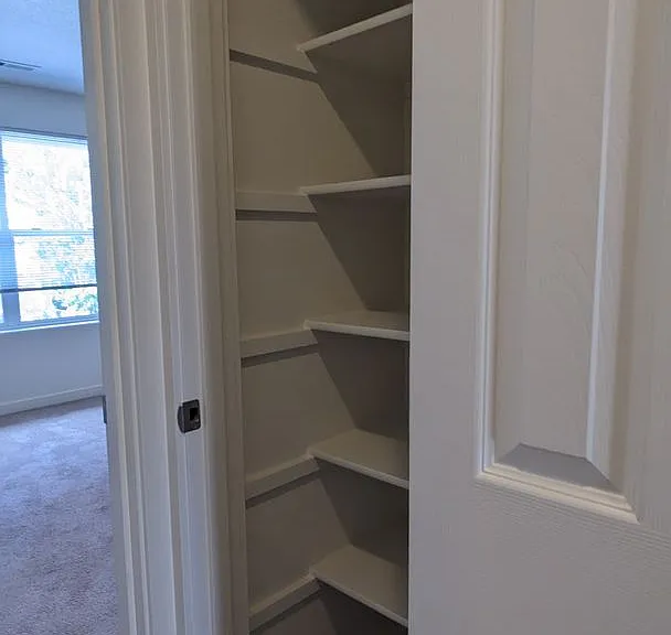 Halsey East Townhomes — Photo 305