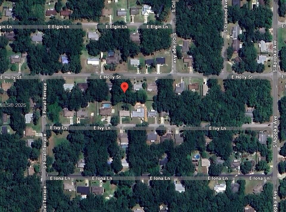 2nd image of 6122 E Holly St
