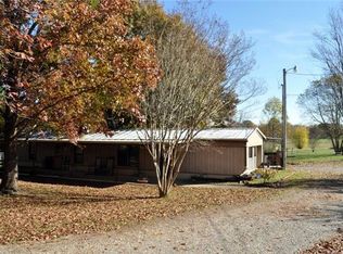 1414 Jones Rd, Hendersonville, TN 37075
