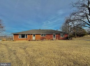 175 W Branch Rd, Barto, PA 19504