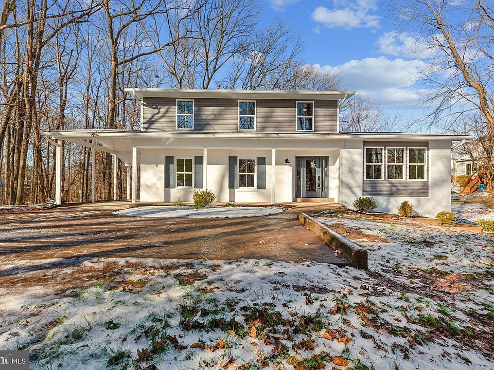 1st image of 9506 Nan Mill Ln