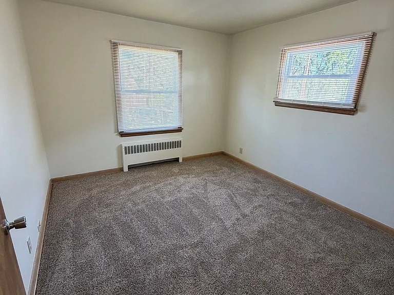 4944 W Forest Home Ave #4 — Photo 6