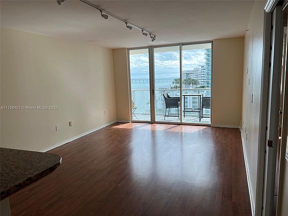 4th image of 1155 Brickell Bay Dr APT 1107