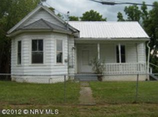 705 Peppers Ferry Rd, Pulaski, VA 24301