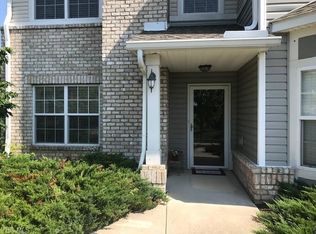 522 Robinwood Ln #522A, Copley, OH 44321