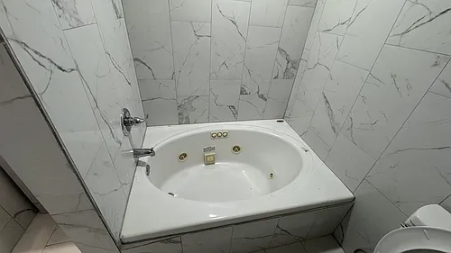 1729 Centre Ave #11 Photo 1