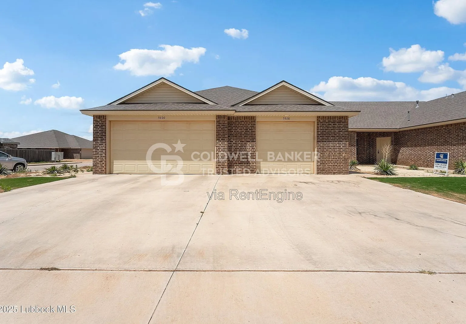 2 bed, 2.0 bath, 1407 sqft, $2,500 — Photo 2