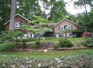 18 Log Cabin Ter, Sparta, NJ 07871